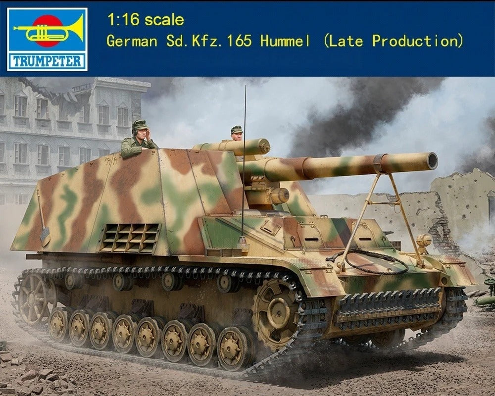 Trumpeter 00953 1/16 German Sd.Kfz.165 Hummel (Late Production) Model Kit Main image