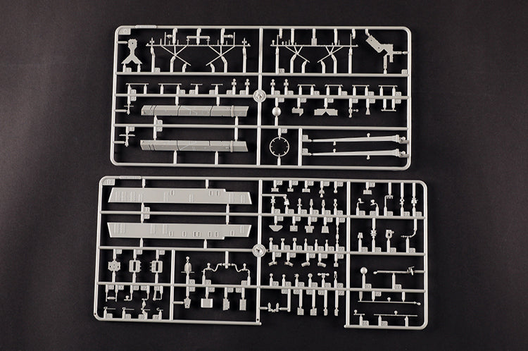 Trumpeter 62008 1/200 USS Donald Cook DDG-75 Destroyer Assembly Model Kit — detail view 38