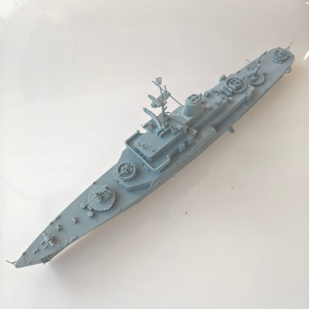 SSC148 Military Model IR Bayandor Class Frigate Water Line