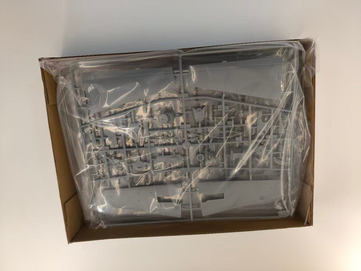 HobbyBoss Model Kit 81727 1/48 Brazilian EMB-314 Super Tucano SW (New) — detail view 4