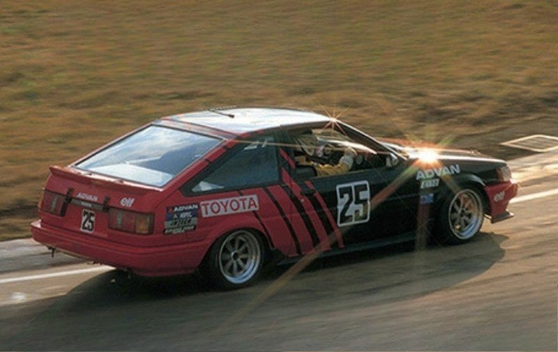 Fujimi 04691 ID291 1/24 Model Kit Advan Toyota Corolla Levin AE86 Inter TEC 1985 — scale model kit