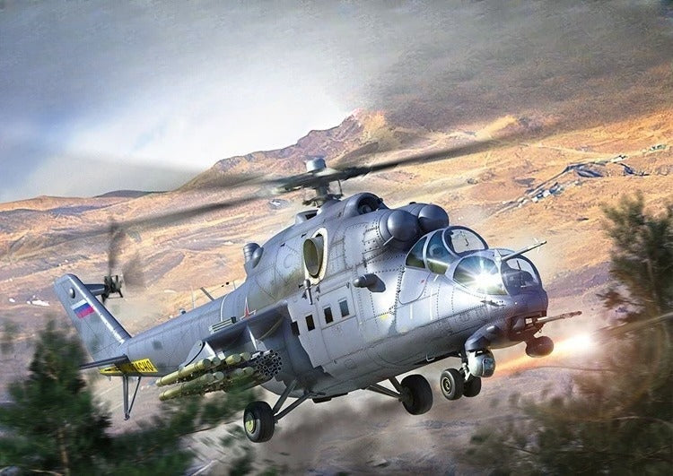 Trumpeter 05830 1/48Mi-35M Hind-E Attack Helicopter Assembly Model Kit Main image