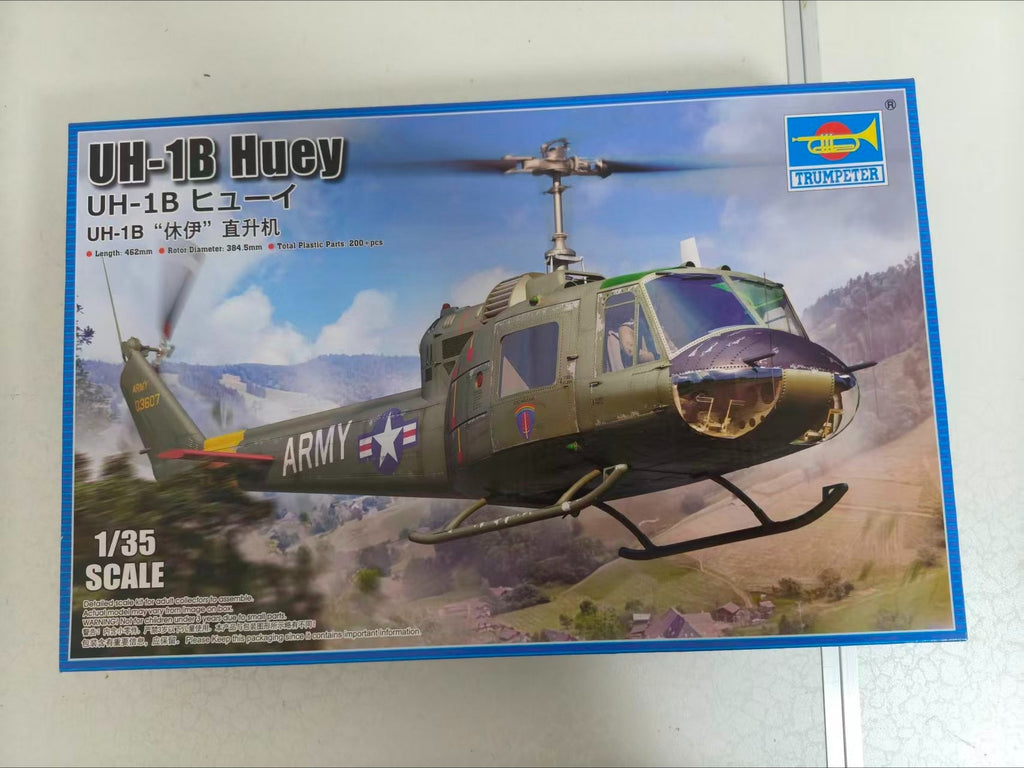 Trumpeter 05111 1/35 Scale UH-1B Huey Helicopter Assembly Model Kit