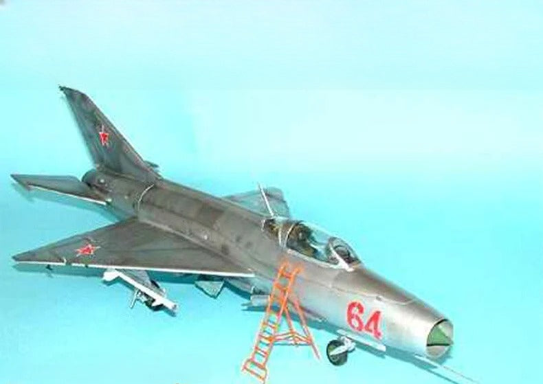 Trumpeter 02210 1/32 MiG-21 F-13 model kit Main image
