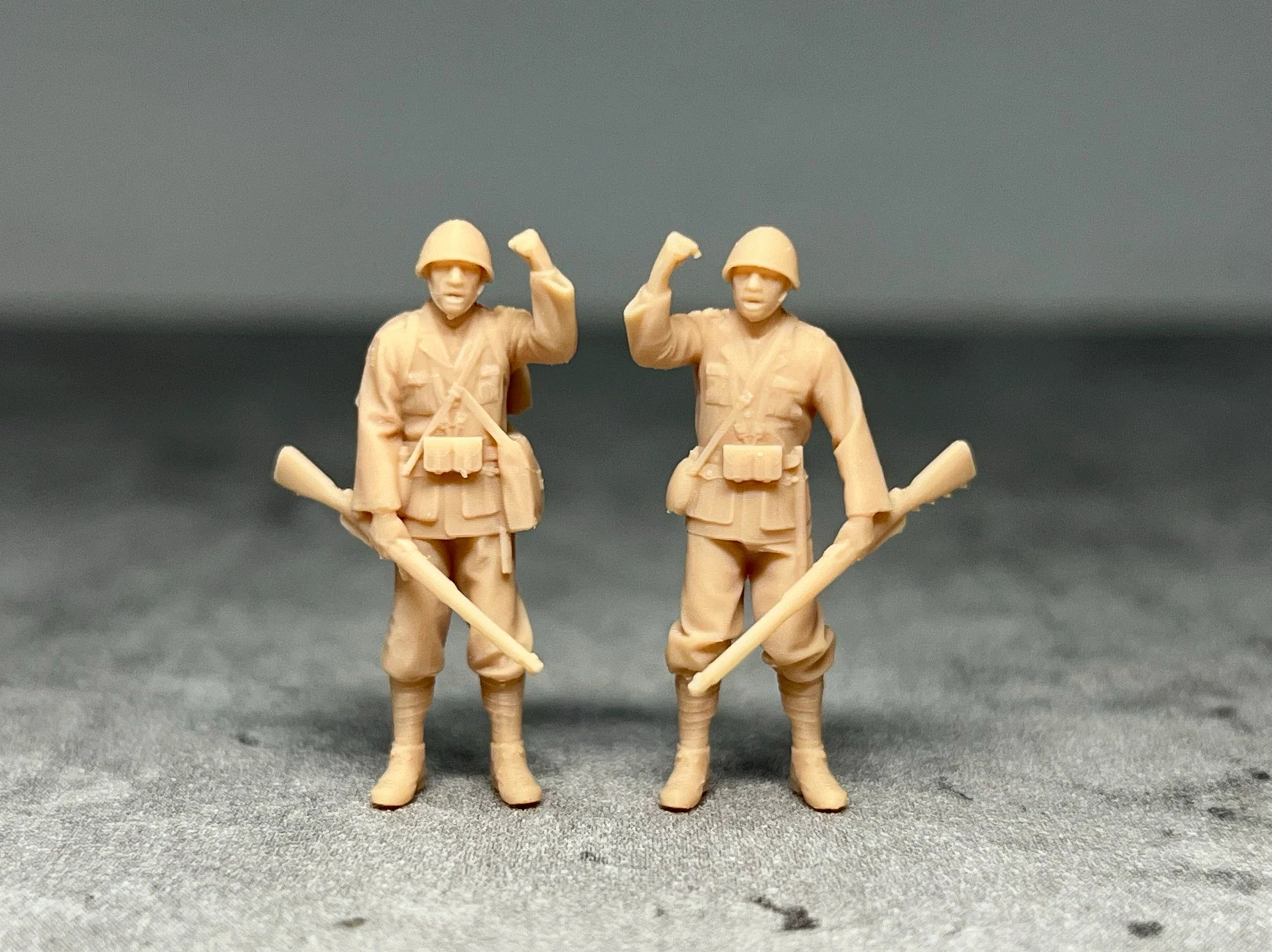 Group of 15 Italian soldiers from World War II. Can be customized with various proportions for communication purposes.LSSNo49 1/35/48/64/72/87/100/144 — detail view 3