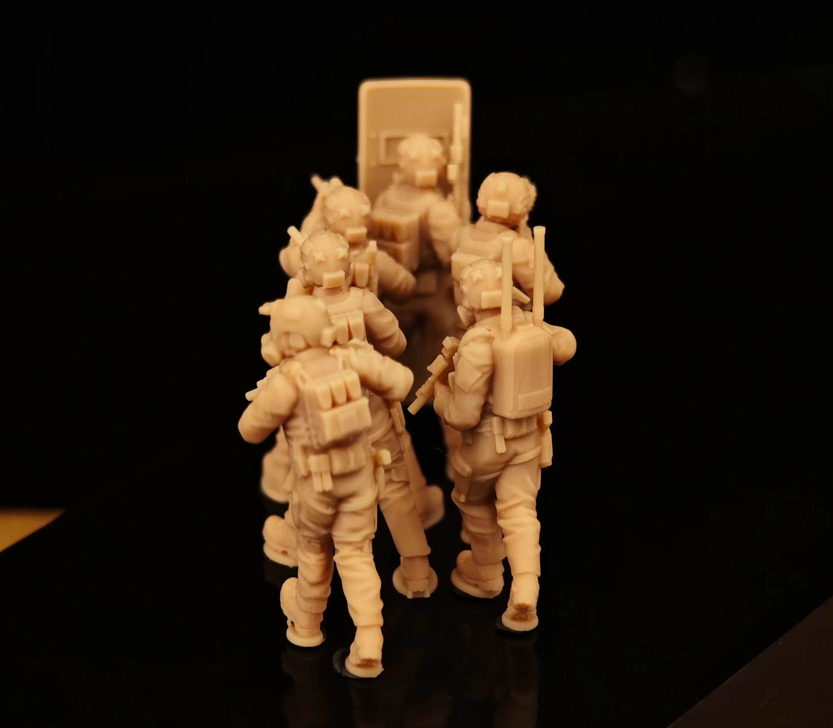 Six members of the British Special Air Service LSSNO217 1/35/48/64/72/87/100/144 — detail view 3