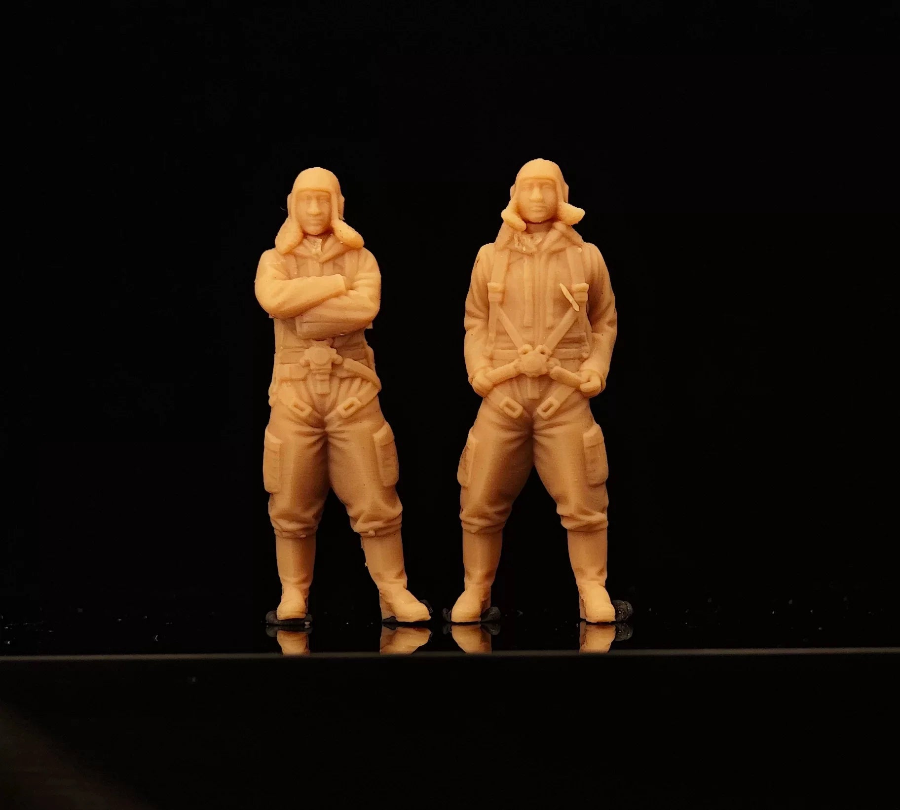 World War II Pacific pilots two-man soldier figures LSSNO251 1/35/48/64/72/87/100/144 Main image