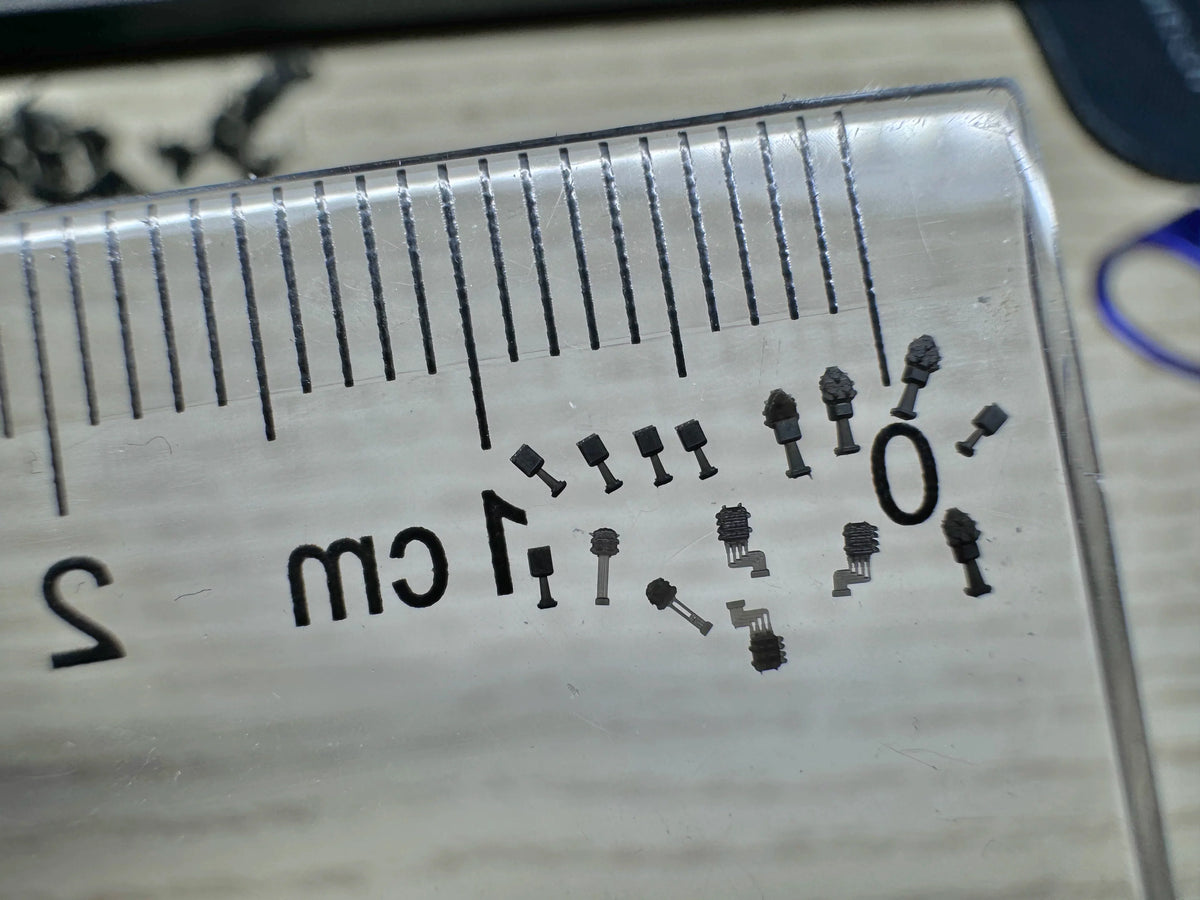 SSMODEL G700047 700 scale German Navy platform instrument — detail view 6