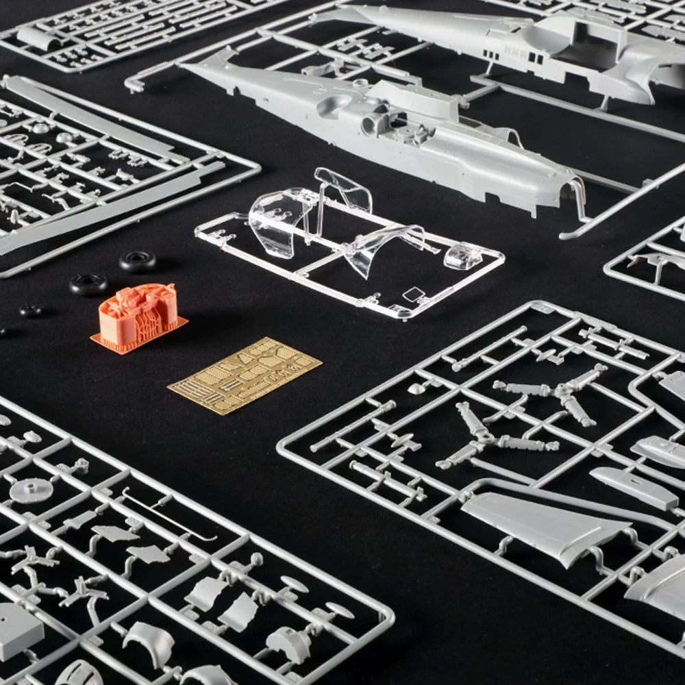 Trumpeter 1/35  05119 Ka-52"Alligator" helicopter assembly model Secondary image