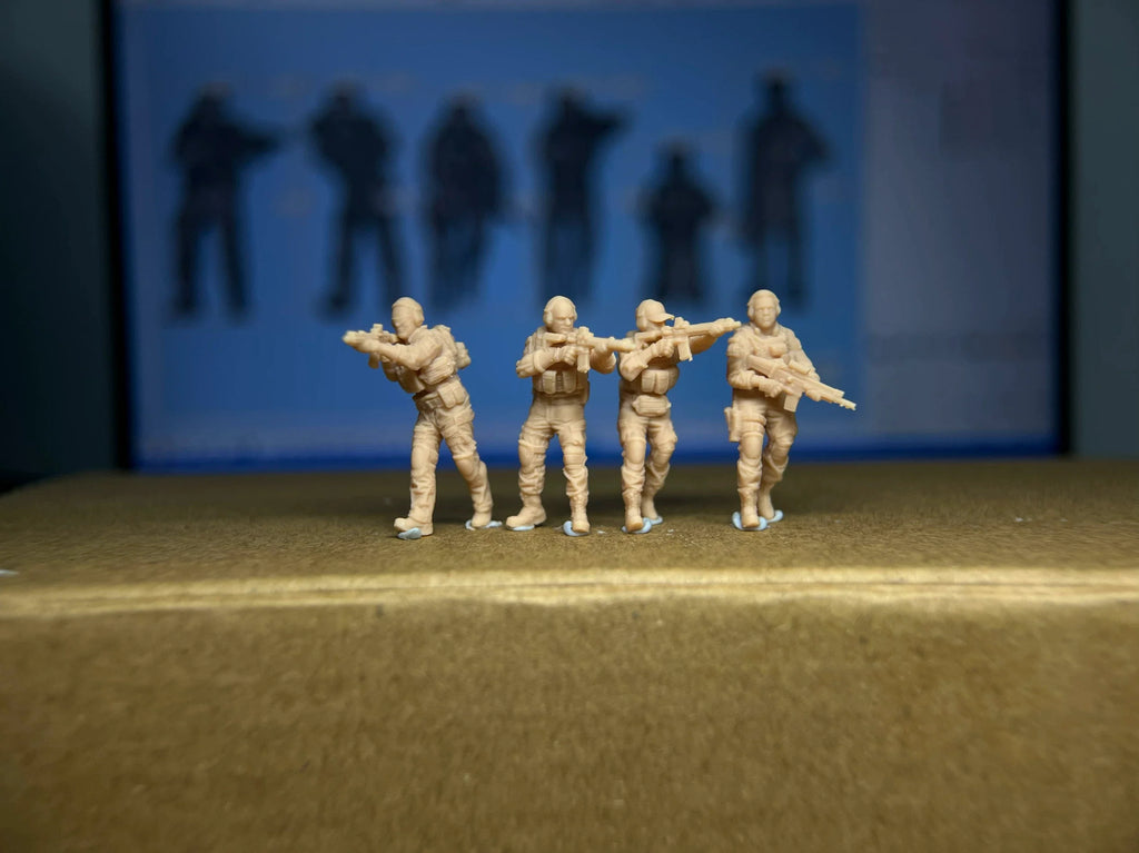 A six-person modern mercenary rescue team  LSSNO79 1/35/48/64/72/87/100/144