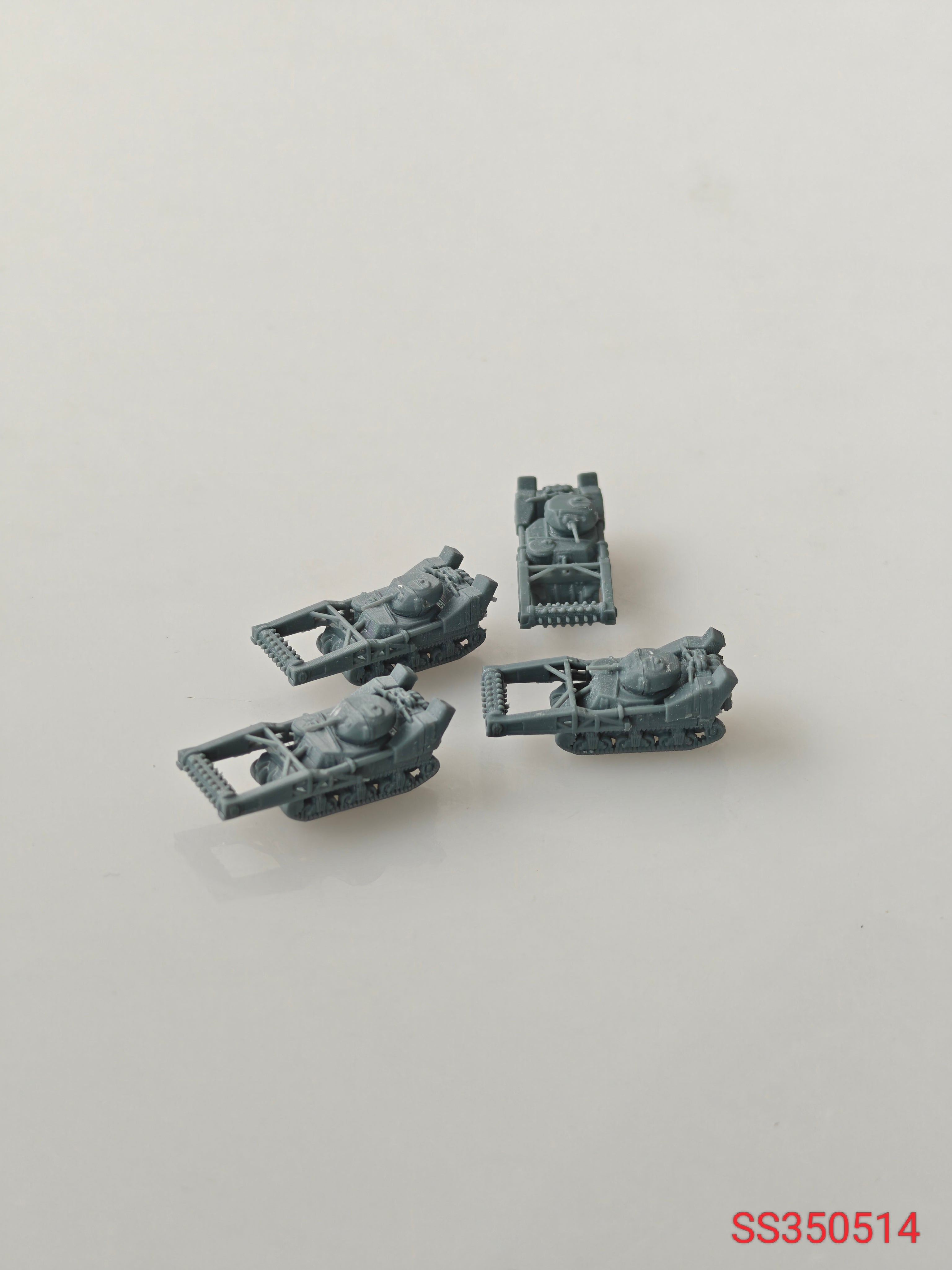SSMODEL 514 Military Armoured Model Kit US M3 Grant With Paravane Medium Tank — detail view 6