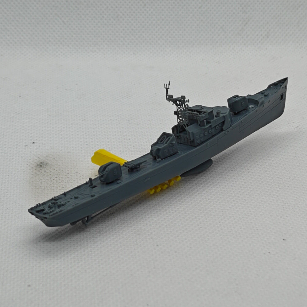 SSMODEL 626S Military Model Kit Soviet PR.159 SKR-1 Frigate Full Hull Secondary image