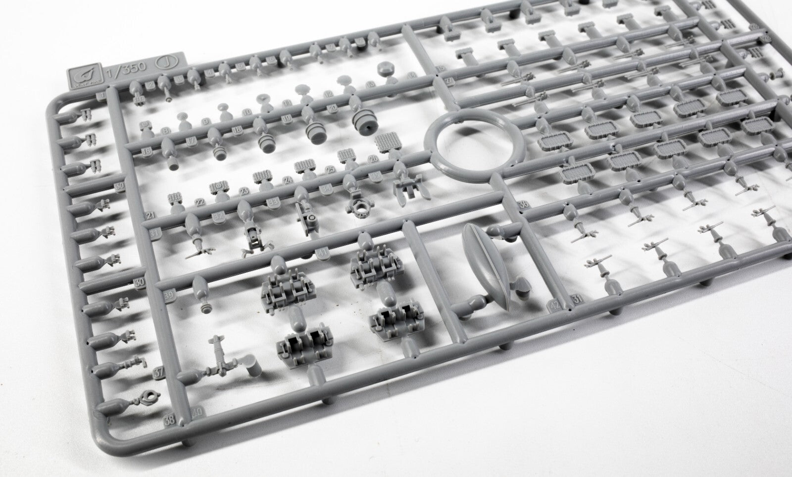 Very Fire 1/350 USS Montana Warship Battleship（VF350913） — detail view 3