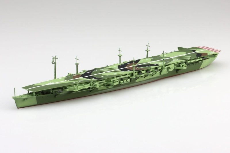 Aoshima AO-06751 1/700  Kit WWII IJN Japanese Navy Aircraft Carrier Chitose Main image