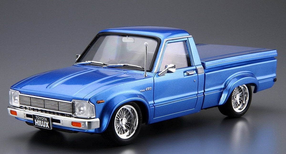 Aoshima AO-05862 Model Truck Tuned Car(30) Kit Toyota RN30 Hilux Custom '78 Main image