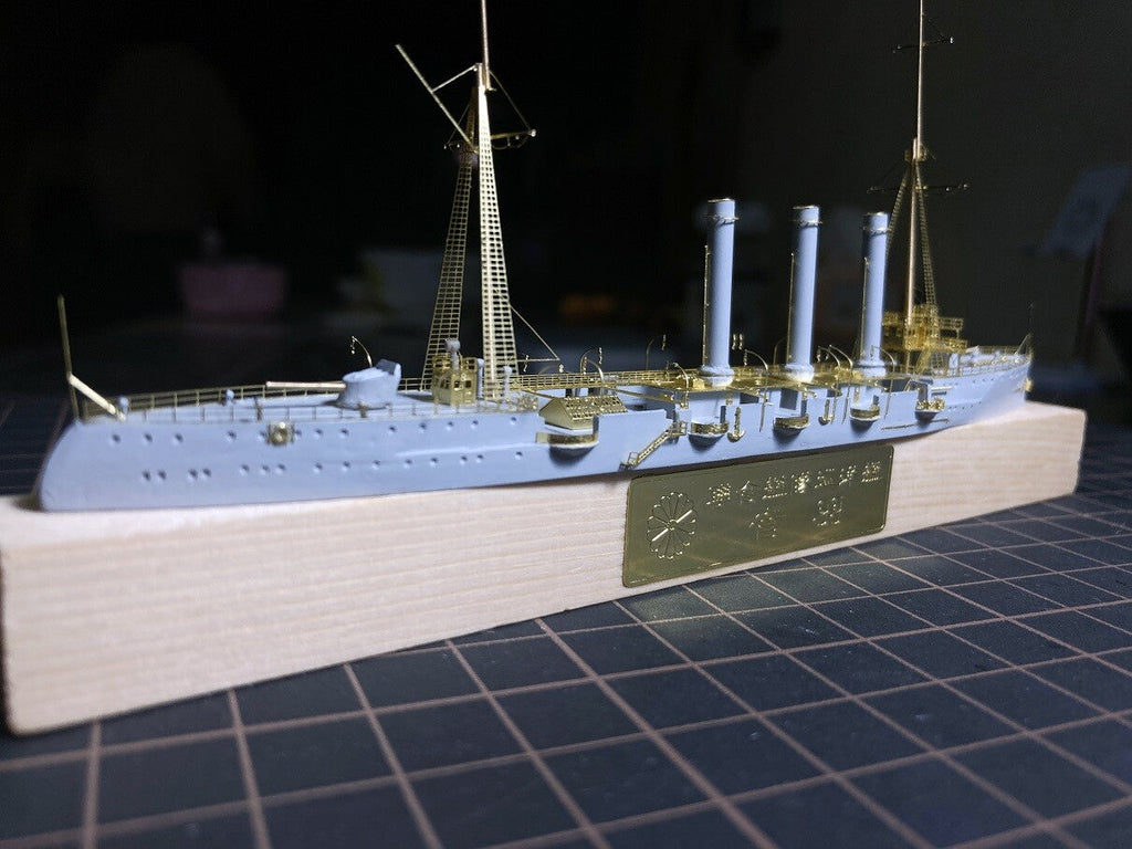 Resin kit 1/700 Imperial Japanese Cruiser Otowa WM03418