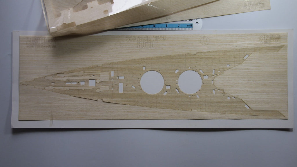Hunter W20003 1/200 HMS Hood 1941 wooden deck for TRUMPETER 03710
